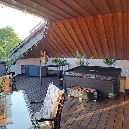 Апартаменты Diana *